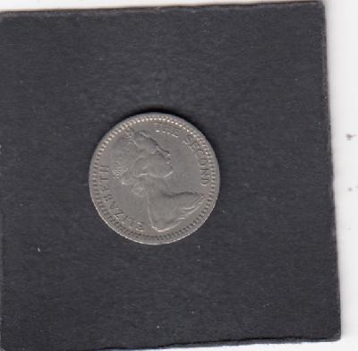 Beschrijving: 6 Pence LILY FLOWER